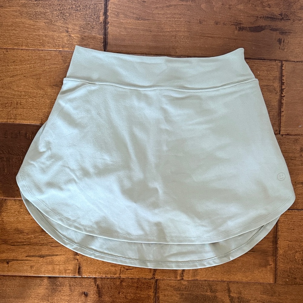 Gilly hicks light green Skort